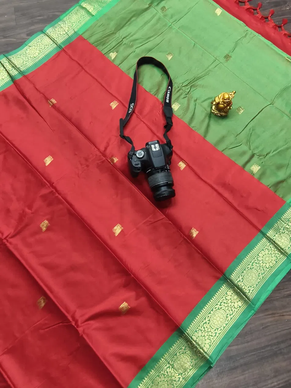Kalyani Cotton Silk Saree with Contrast Pallu and Rich Zari Border